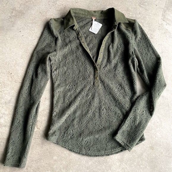 NWT Free People Button Down Collar Shirt - Picture 2 of 3